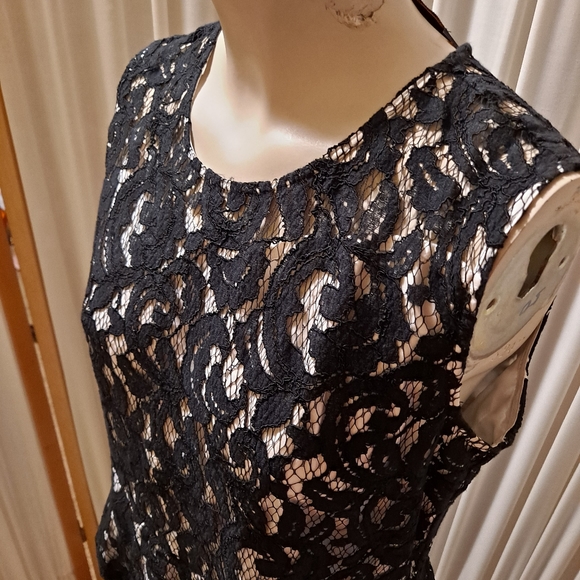IMAN black lace overlay and skirt dress Medium - Picture 3 of 5